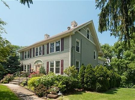 Alpine Haus Bed & Breakfast Inn Vernon Exterior foto