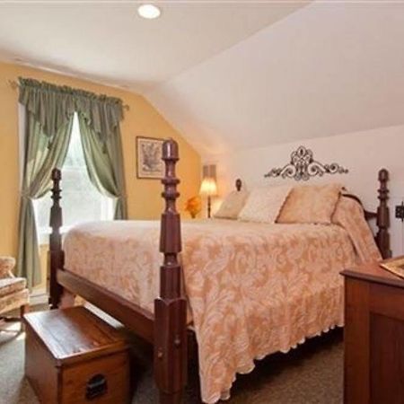 Alpine Haus Bed & Breakfast Inn Vernon Exterior foto